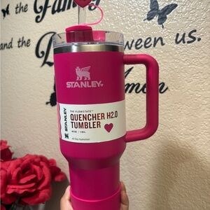 Stanley Pink Insulated Water Bottle Dining Essential